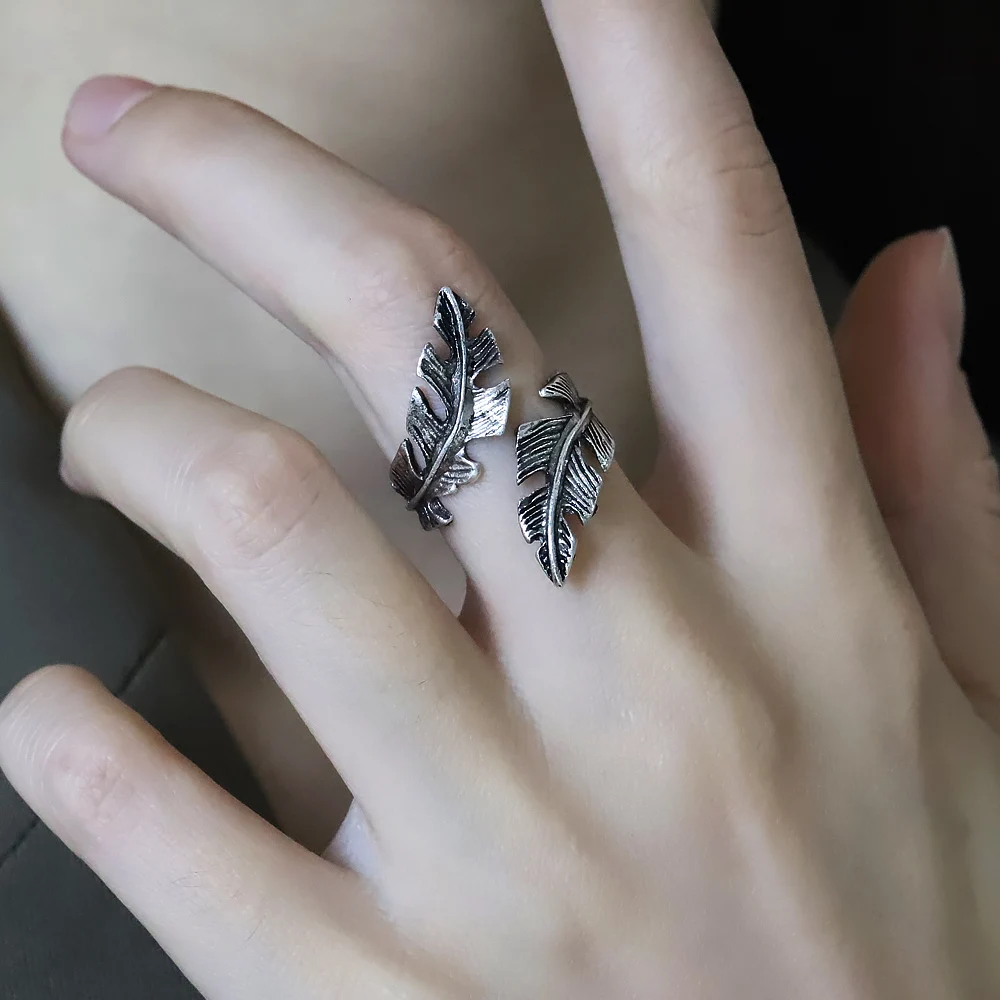 Antique Adjustable Alloy Feather Ring for Men Woman Vintage Style Band Jewelry Gift Wedding/Party/Dance Jewelry Accessories