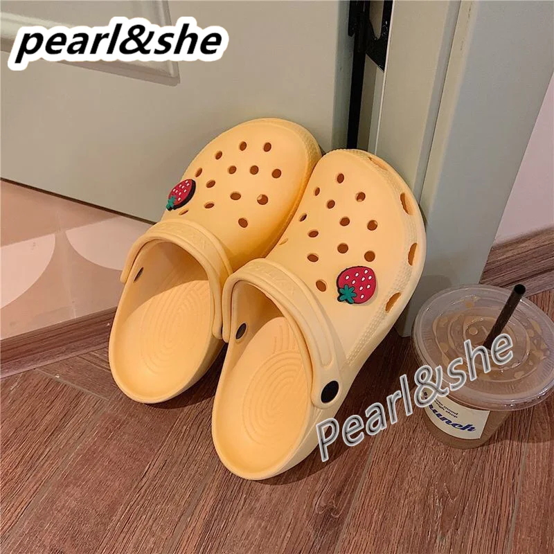 

2021 Summer Women's Slip on Casual Garden Clogs Waterproof Shoes rhinestone Nursing Clogs Hospital Women Work Medical Sandals