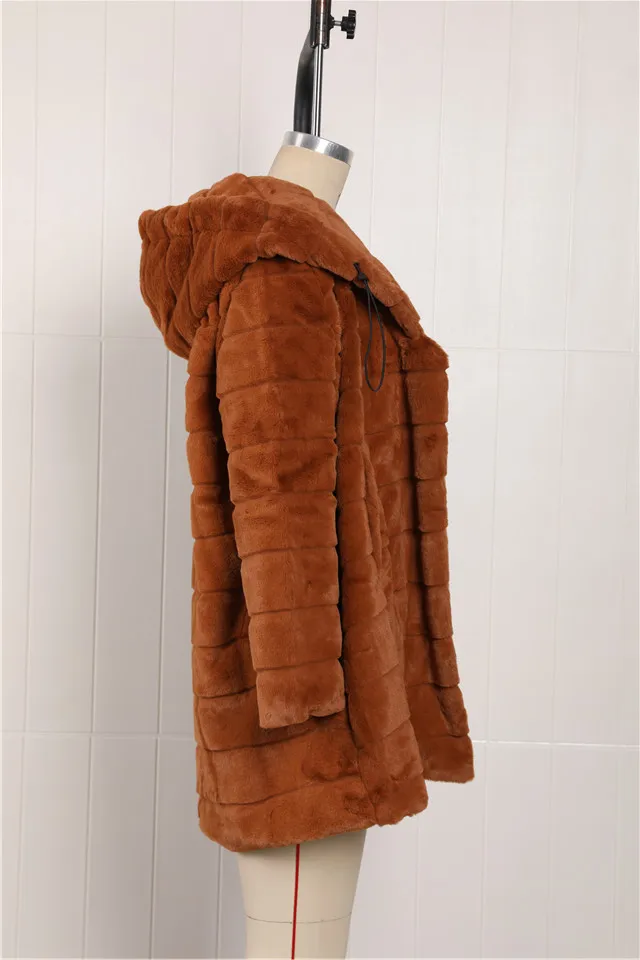 Размера плюс 4XL 5XL Европа и Америка средне-длинная куртка с секциями однотонные розовые плюшевые пальто с капюшоном из искусственного меха зимняя Для женщин теплая куртка