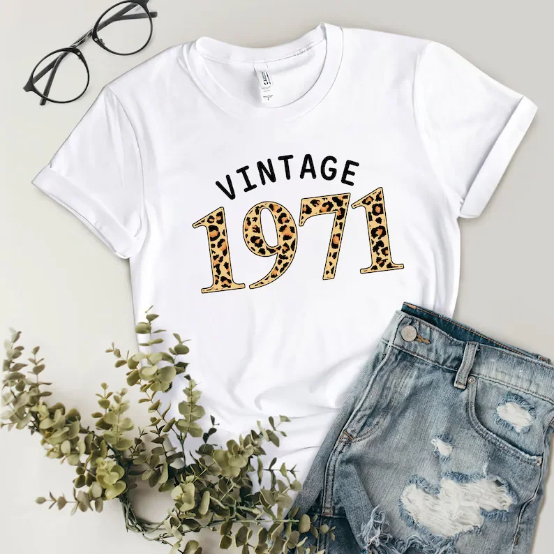 

Vintage 1971 50th Birthday And Fabulous Limited Edition Leopard T-shirt Summer Short Sleeves Short Sleeve 100%Cotton Streetwear