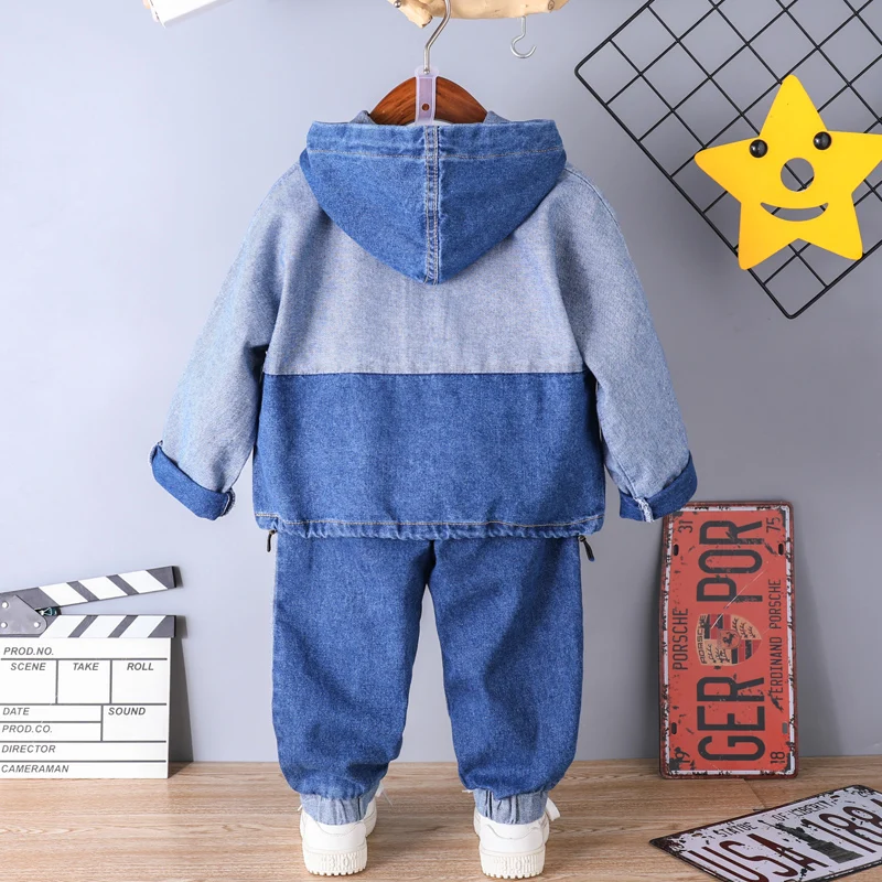 Детский джинсовый костюм с капюшоном Dolmidol Модный повседневный спортивный