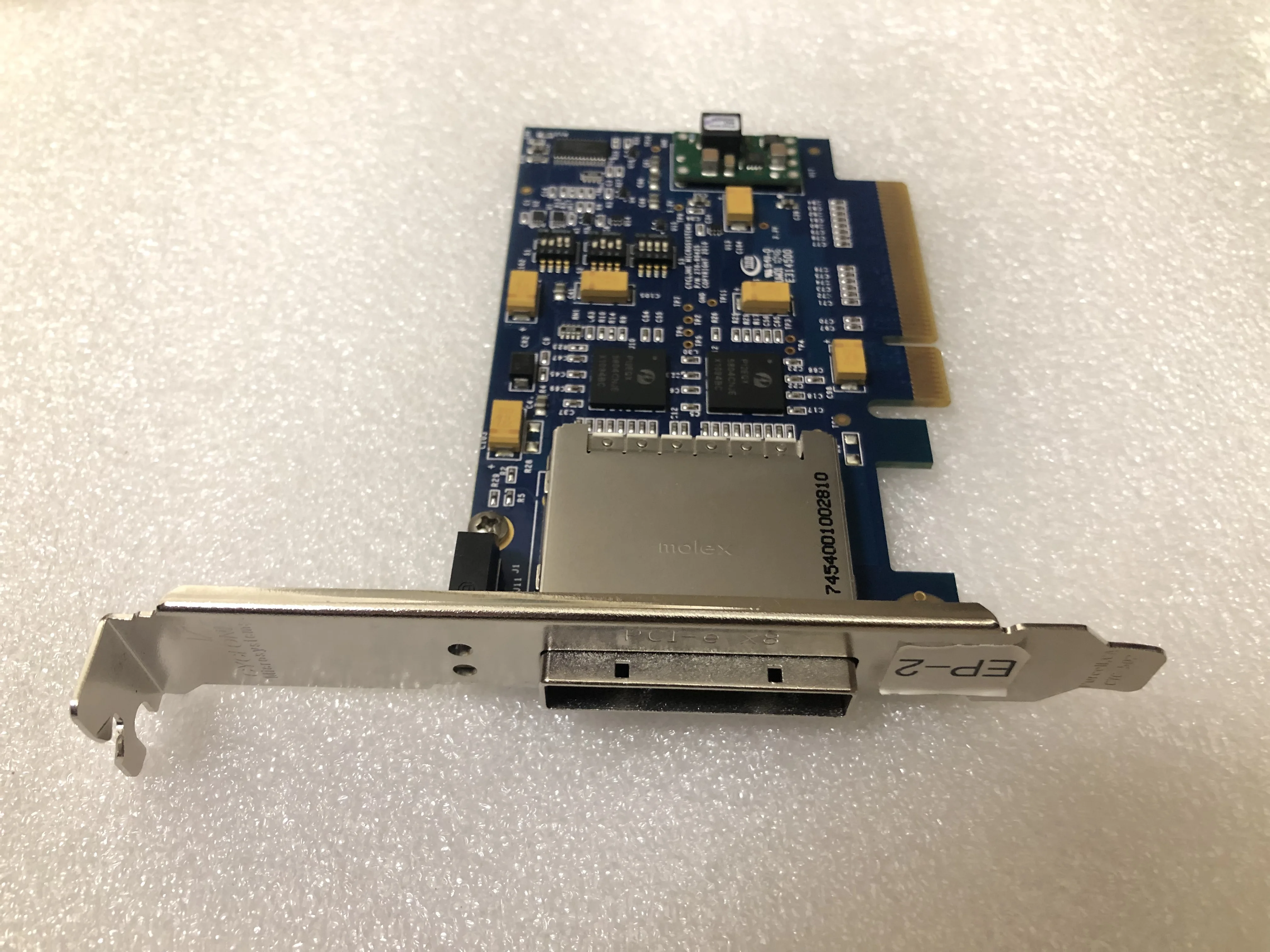 Микросистемы CYCLONE 270-R0425 адаптер PCI-E | Компьютеры и офис