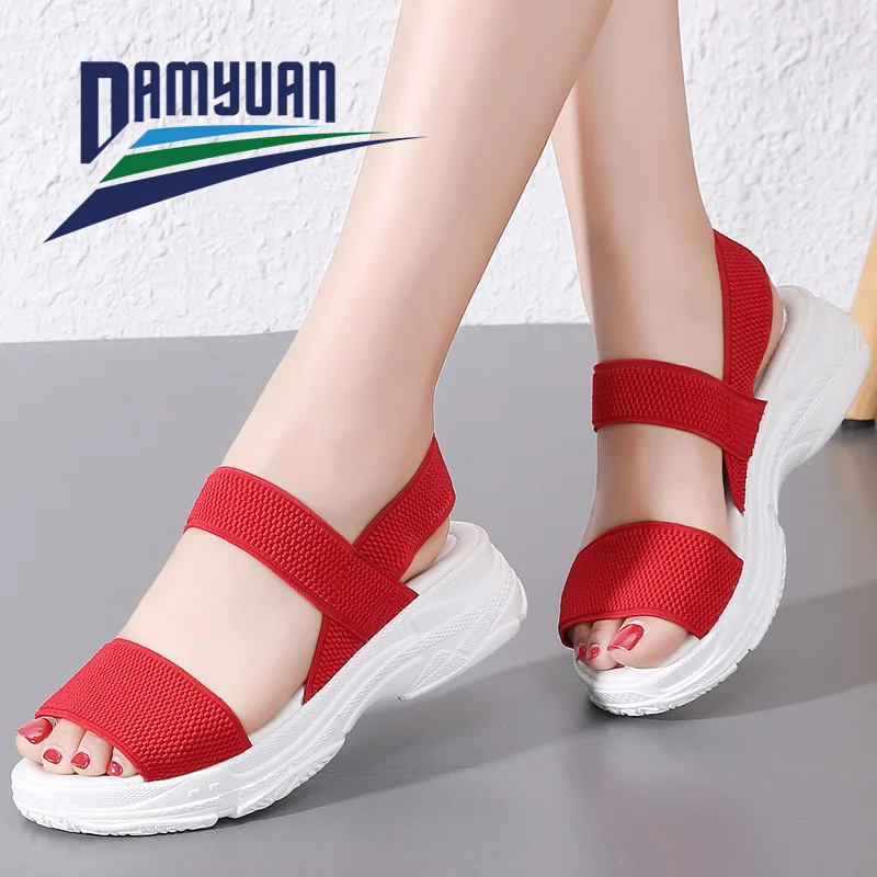 Женские шлепанцы без застежки damyuan пляжные Симпатичная повседневная обувь для