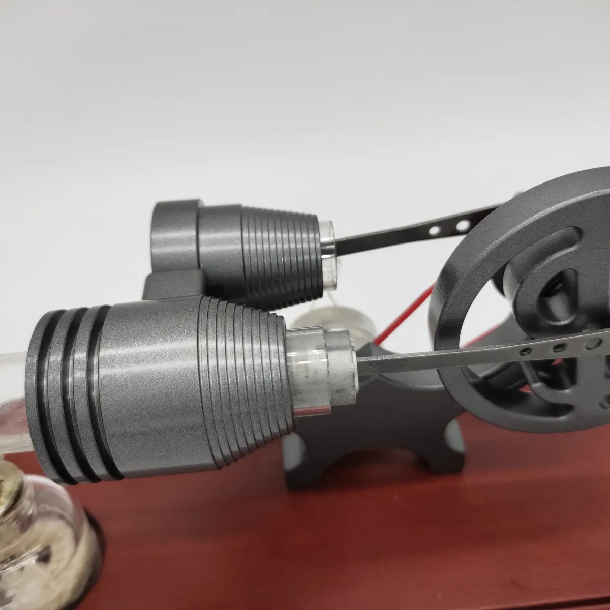 Новая модель двигателя с горячим воздухом электрический генератор