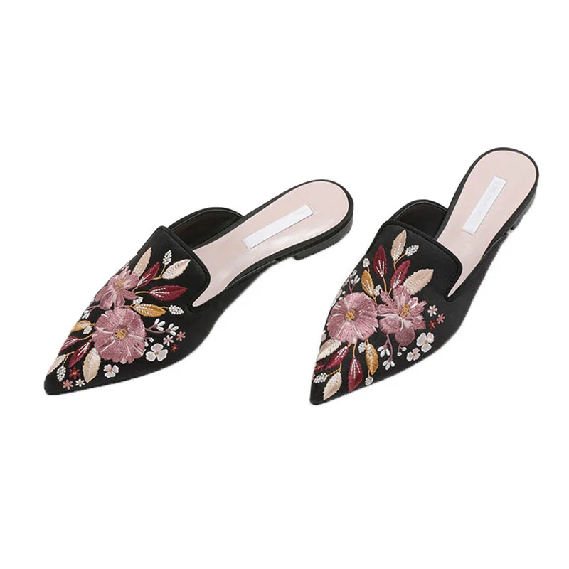 

Slippers Summer Pointed Muller Shoes Flower Embroidery Shoe Lazy Cool Drag Half Slipper Silk Floral Retro Flats Flip Flops