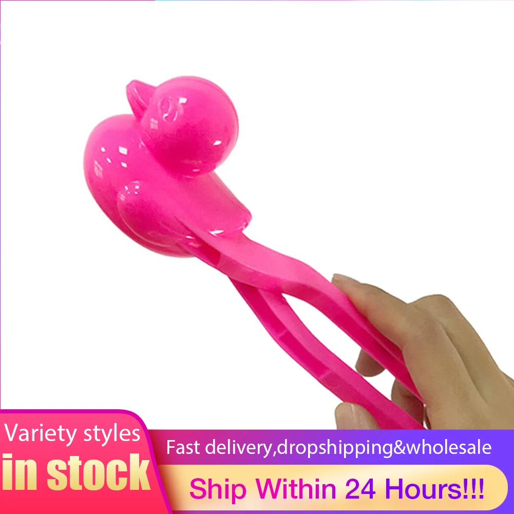 Прекрасный мультфильм утка в форме снеговика клип дети открытый зимний снег