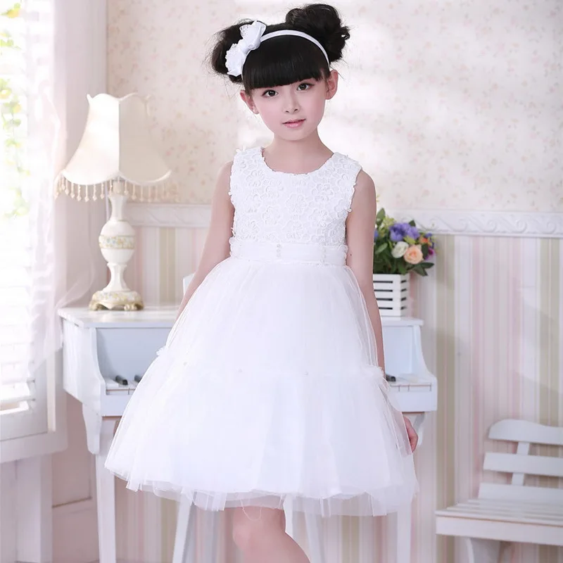 Белое платье принцессы для малышей 1 2 года элегантное кружевное без рукавов