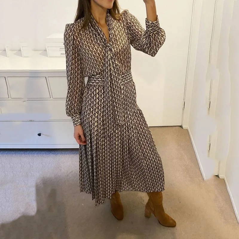 Новинка весна-лето 2020 шифоновое платье с принтом и галстуком-бабочкой длинными