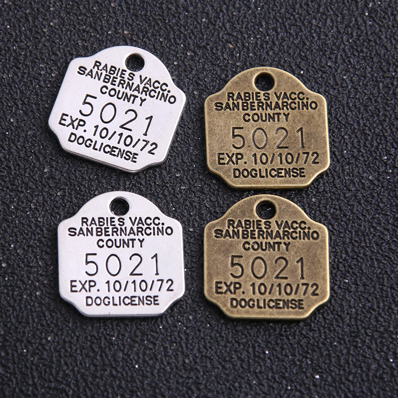 Подвеска квадратная из цинкового сплава с буквами алфавита 6 шт. 20 х21 мм|Шармы| |