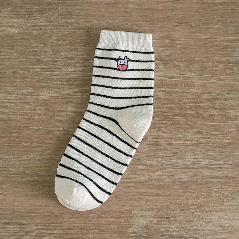 

Spring Autumn Kawaii Milk Woman Socks Cotton Black and White Embroidery Cartoon Funny Socks Women 41501