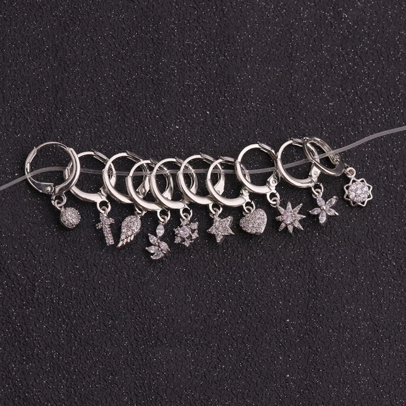 

1PCS Rhinestone Barbell Ear Cartilage Tragus Helix Studs Piercing Earrings Jewelry Hot