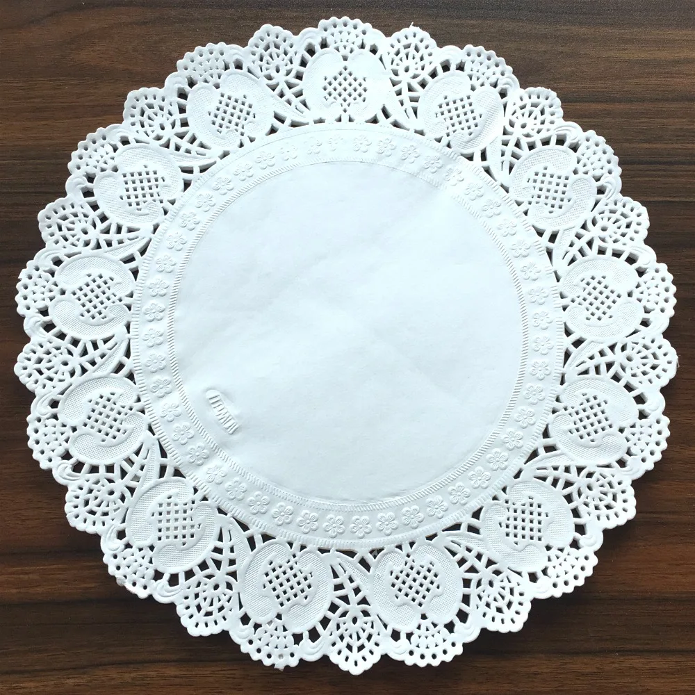 

20pcs 13.5inch White Round Diameter 345mm Paper Lace Doilies Cake Placemat for Christmas Party Decoration