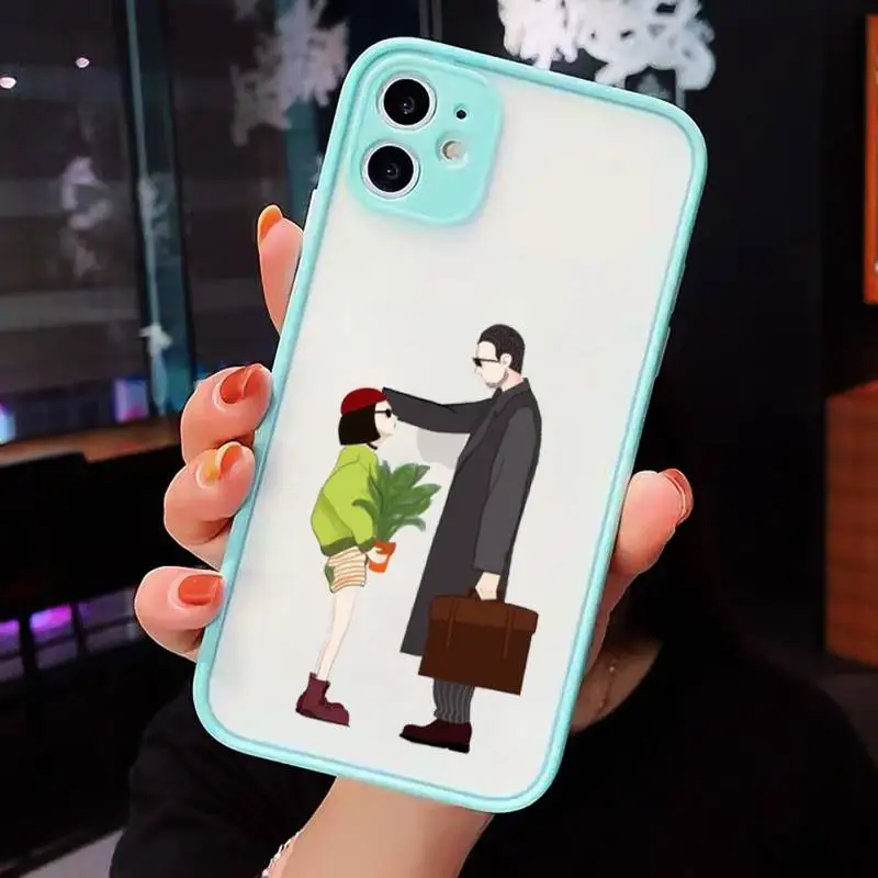 

Movie Leon And Mathilda Phone Case For iPhone 12 11 Mini Pro XR XS Max 7 8 Plus X Matte transparent blue Back Cover