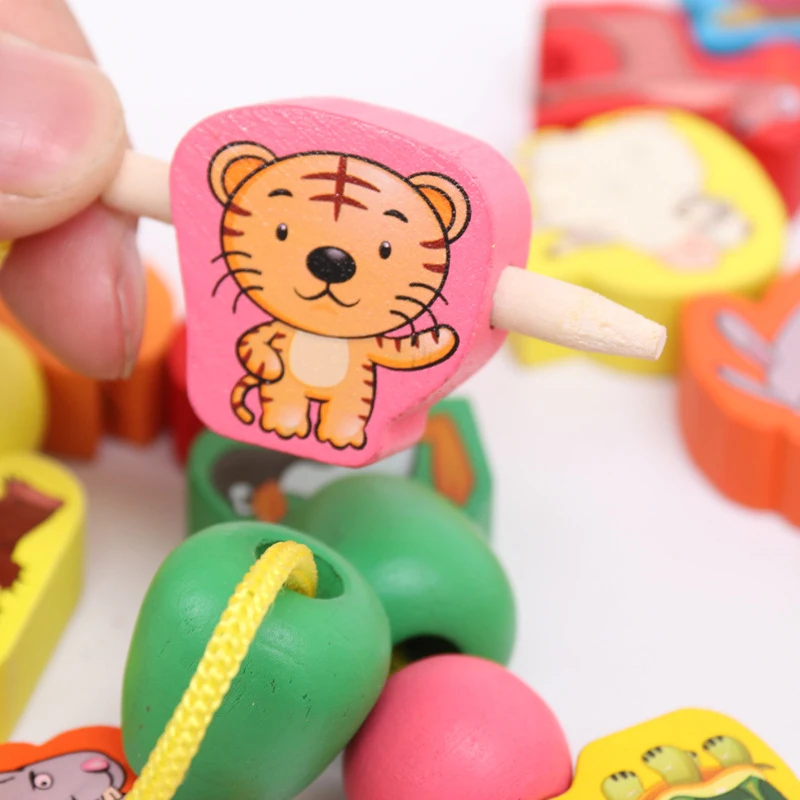 

50Pcs/Set Wooden Toys Cartoon Fruit Animals Beads Stringing Threading Beads Game Education Toys For Children Kids gifts