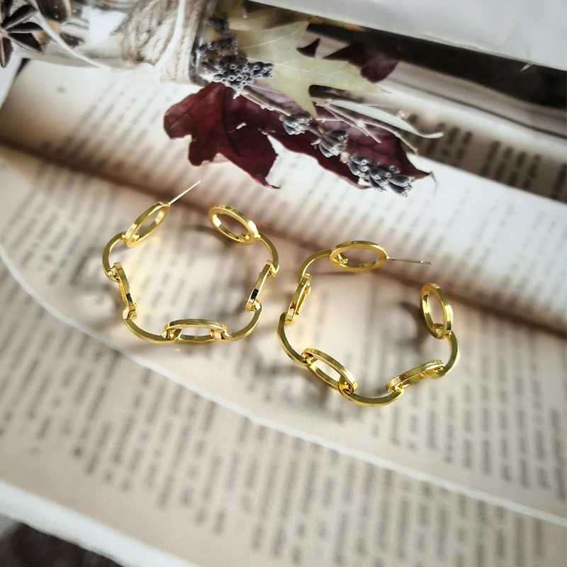 Крупные золотистые серьги-кольца GHIDBK Hyperbole минималистичные большие полые