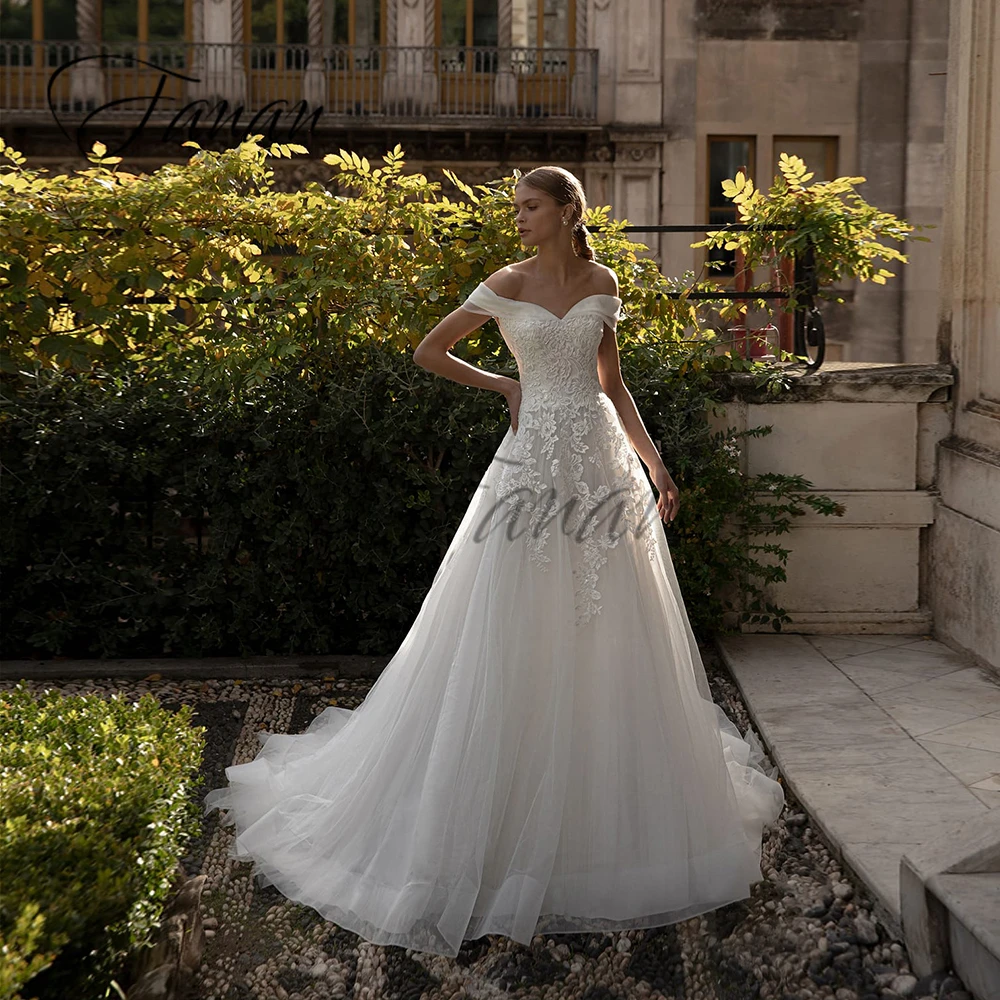 

Женское свадебное платье с открытыми плечами, трапециевидной формы