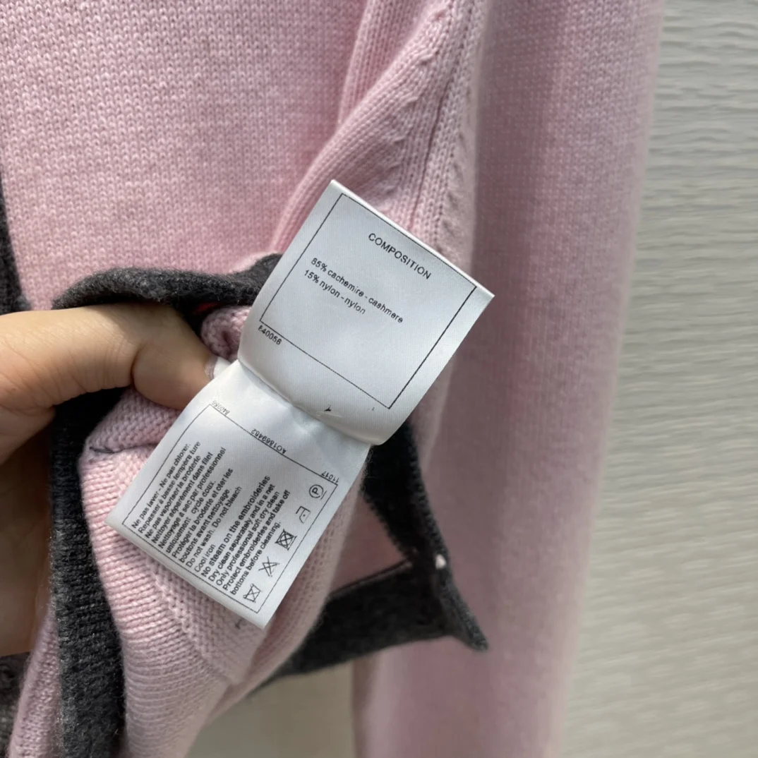 

Top Quality 85% Cashmere Cardigan Sweaters Women Contrast Edge Sweaters Luxury Brand 3D Cut Solid Cardigan Sweaters Autumn 2021