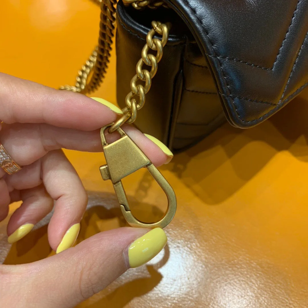 

2021 spring classic mini leather high-quality women's messenger bag purses and handbags luxury designer