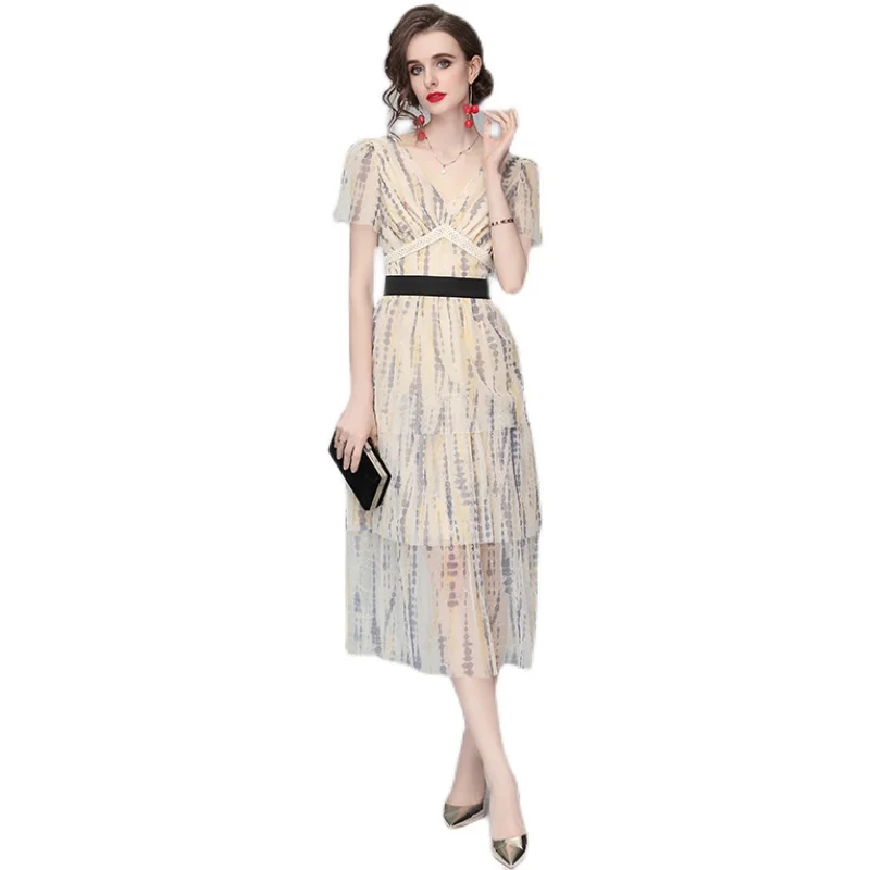 

Simgent Mesh Cake Dress Women Summer V-Neck Flare Sleeve Lace Up Pinup Midi Long Dresses New Fashion Vestidos Jurken SG1646