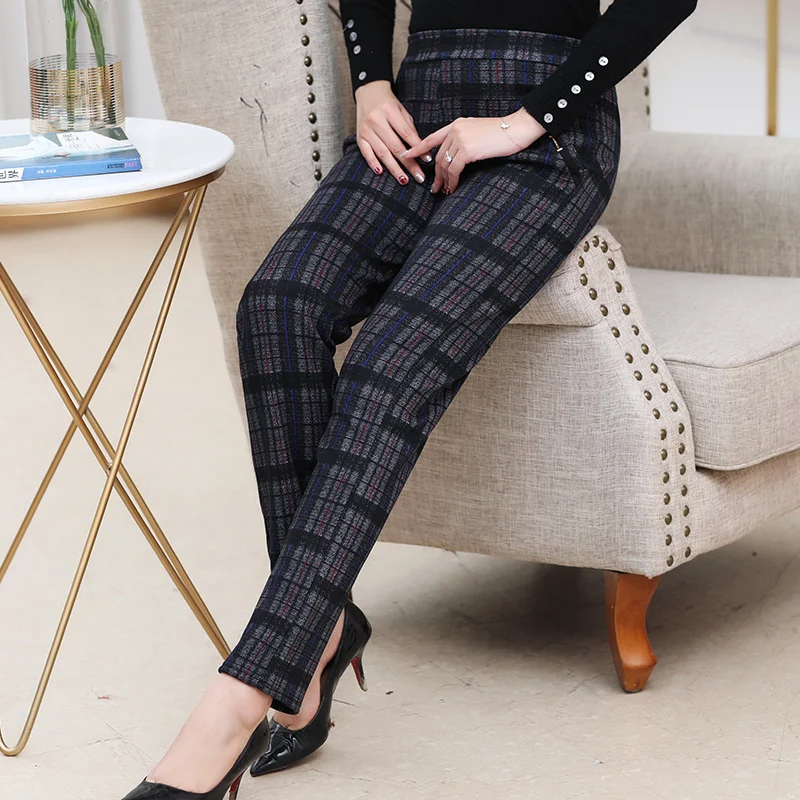 

Брюки женские зимние прямые, на флисе, с эластичной талией