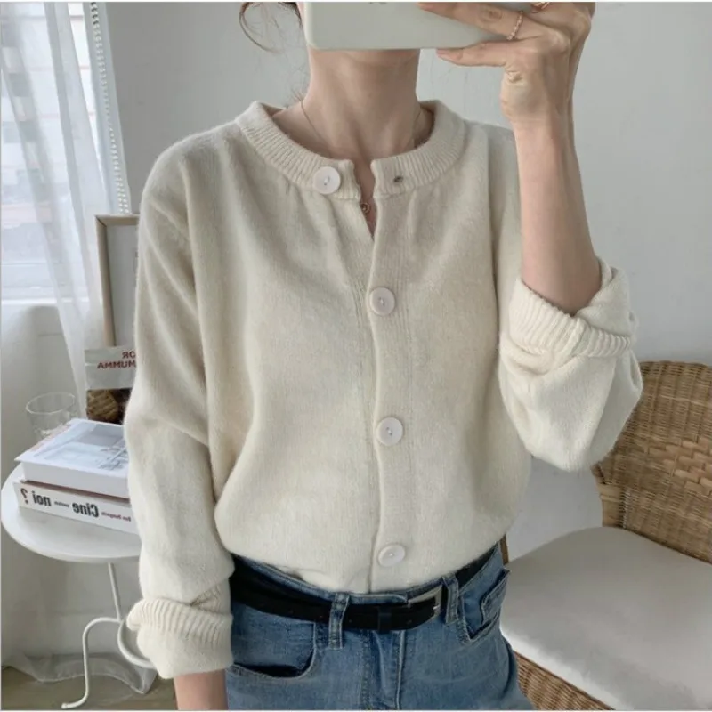 

Purple Gentle Wind Sweater Cardigan Women's 2020 New Style for Autumn and Winter Short round Neck Sweater Jacket Outdoor Women's