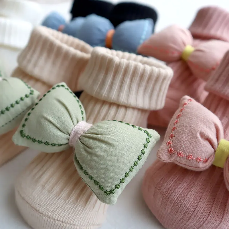 Calcetines de rayas verticales para beb&eacute;, con forma de lazo de mu&ntilde;eca 3D, calcet&iacute;n antideslizante de luna llena, ropa para ni&ntilde;os y ni&ntilde;as-4