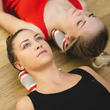 

Hot Neck Stretcher Cervical Traction Pillow House Cervical Traction Tube Neck Devices Orthopedic Traction Pillow Relief Neck S