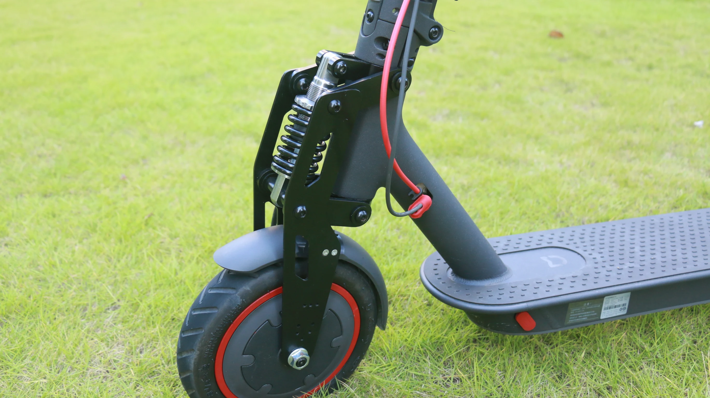 Комплект модифицированных амортизаторов для передней подвески амортизатор M365 и