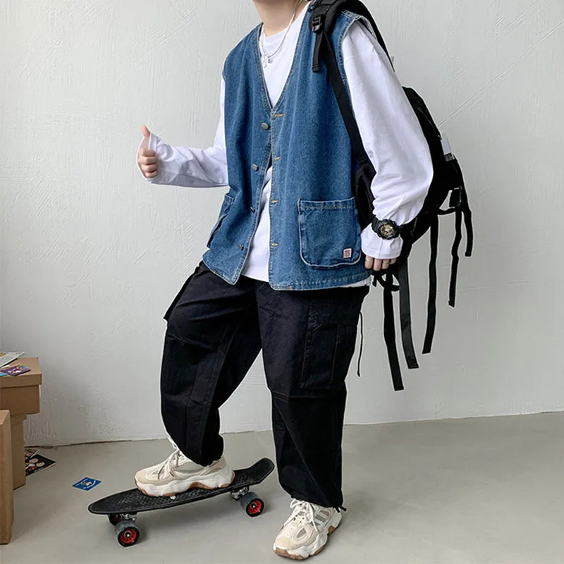 

Men Vest Vintage Denim Waistcoats Teens Chic Loose Pockets Sleeveless Outwear All-match Simple Harajuku Korean Style Male Vests