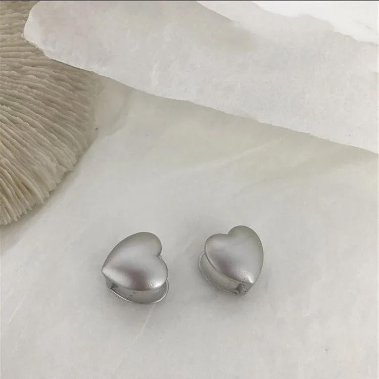 

Fashion Rectangular Hollow Stud Earrings for Women Girls Geometric Retro Female Temperament Wild Earrings Party Wedding Jewelry