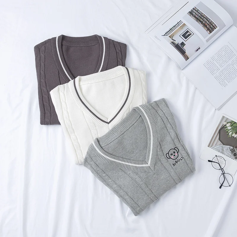 

Japanese school uniform Gray Bear JK Couple's Sweater College British Style JK Uniform Embroidered V-neck Long Sleeve Sweater