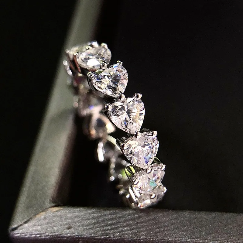

High 925 Sterling Silver Wedding Band Rings for Women Pave Heart Simulated Diamond Jewelry Girl Wholesale