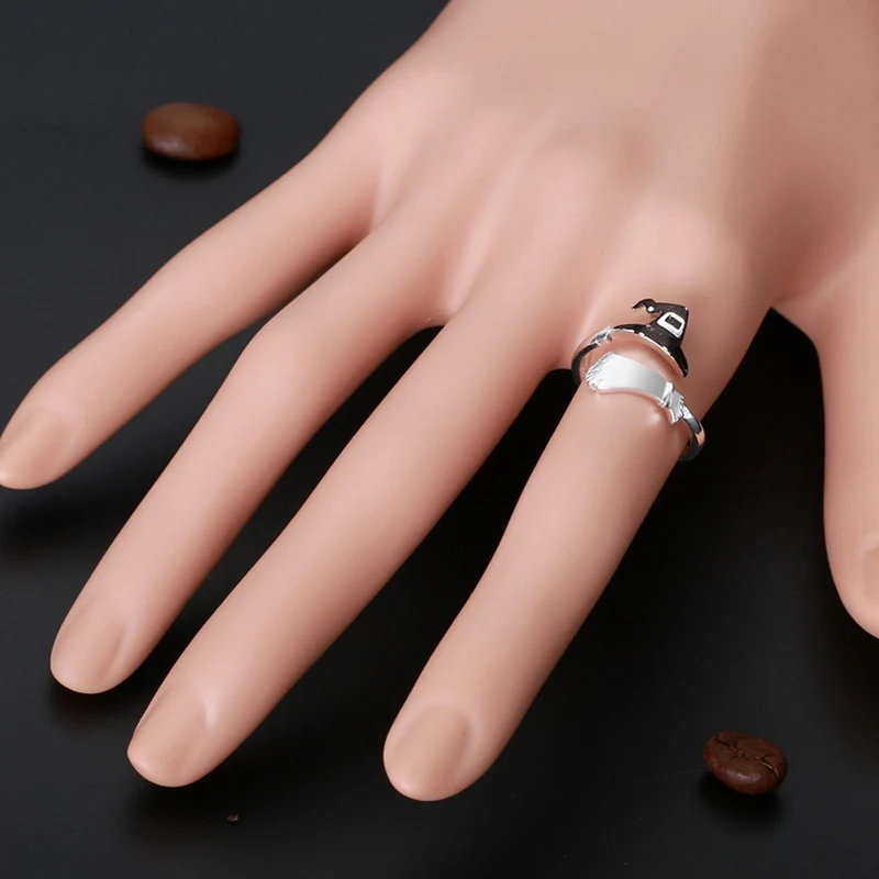 

Fashion Cute Halloween Ghost Witch Broom Finger Ring Open Rings For Man Woman Party Cosplay Jewelry