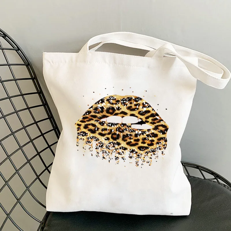 

2021 летняя модная женская сумка-шоппер с леопардовым принтом губ, белая холщовая сумка через плечо, студенческие сумки