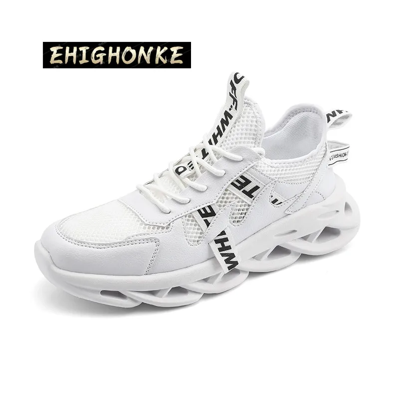

2021 New Driver Casual Men 's Sports Shoes White Trend Laces Luxury Leisure Striped Adult Loafers Rubber Cosplay Designer