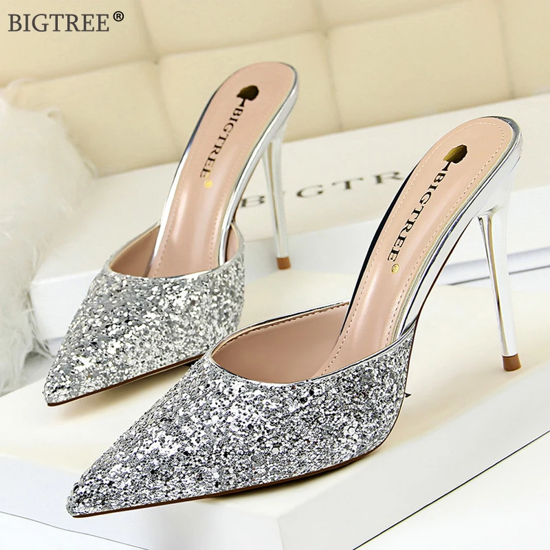 Мюли женские на высоком каблуке блестящие сандалии с блестками заостренный