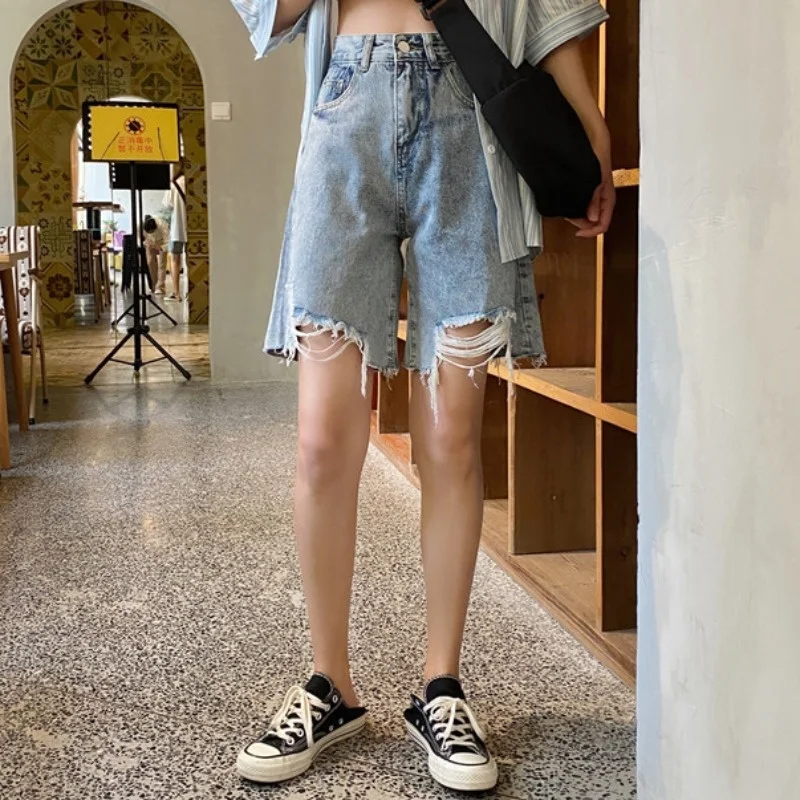 

Shorts Women Retro n Style Hole Classic Pockets Loose Short Girl Trendy Designed Boyfriend Summer Light Blue Streetwear