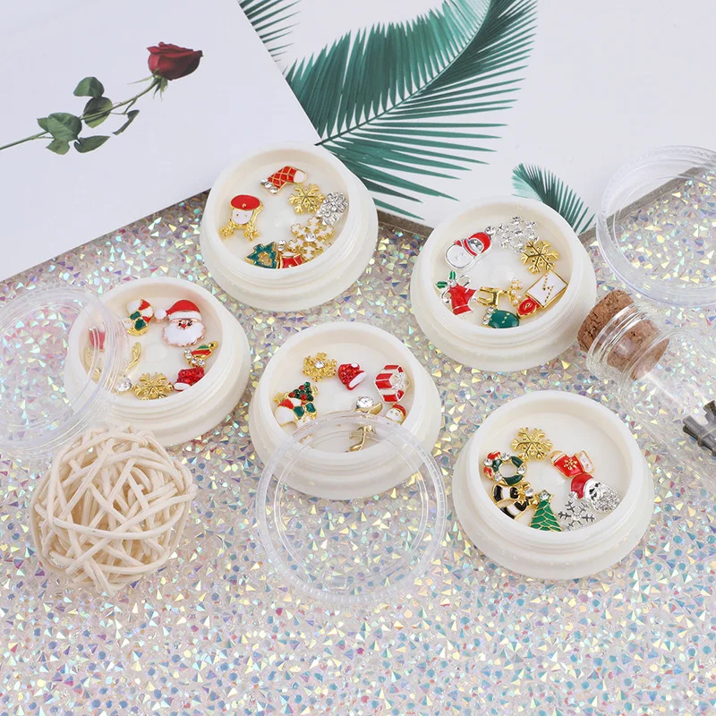 

5 Christmas Style Nail Decorations Snowflake Bells Santa Claus Christmas Tree Elk