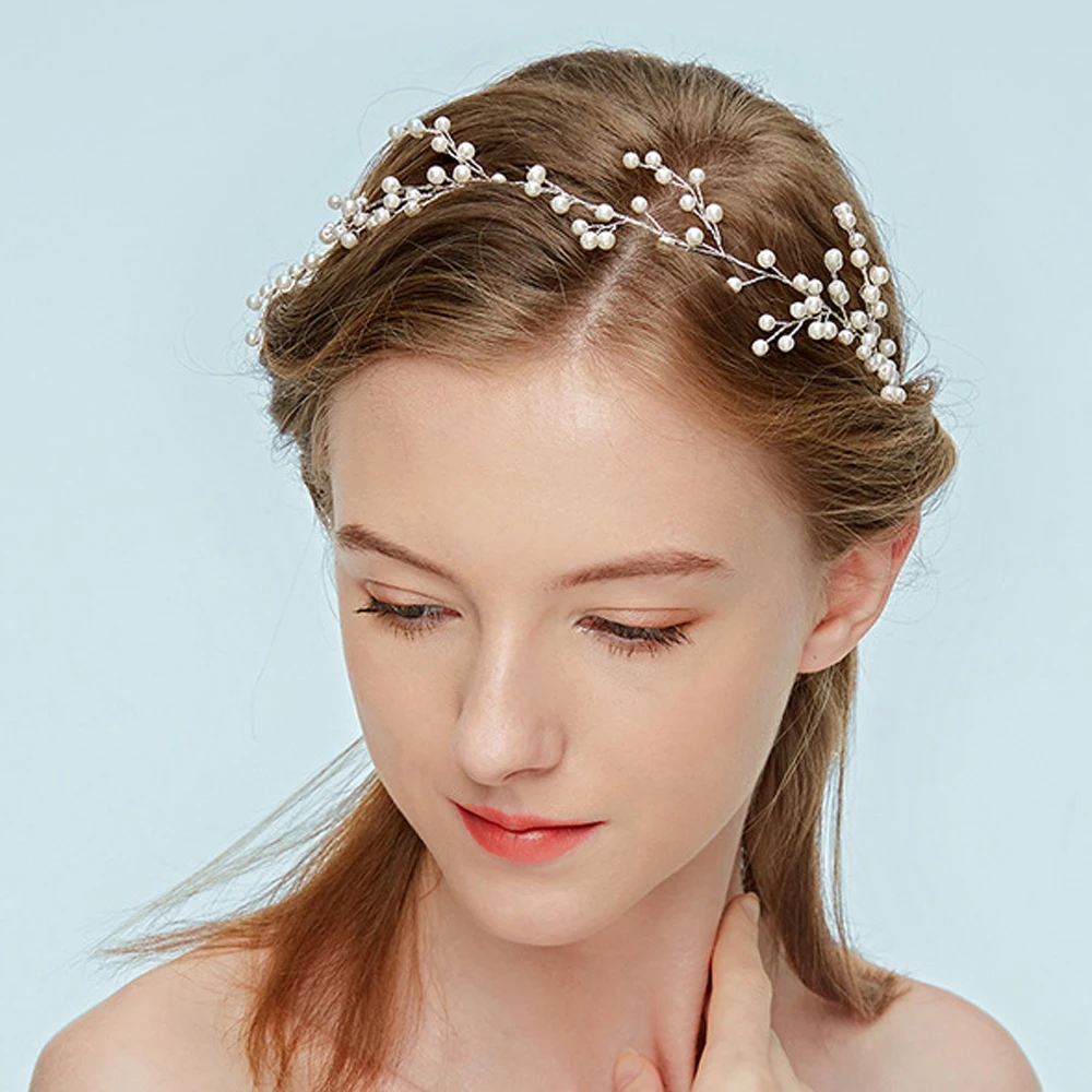 Повязка на голову с жемчужинами и серебряными вставками свадебные аксессуары