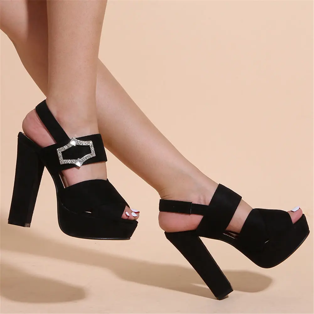 

Women's Shoes