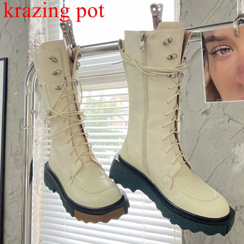 

Krazing pot genuine leather round toe motorcycles boots med heels vintage British metal rivets cross-tied punk mid-calf boots