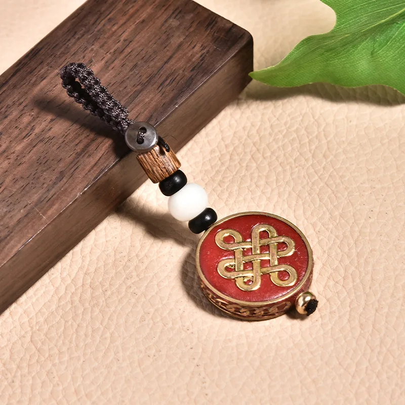 

Vintage Car Keychain Bodhi Amulet Pendant Men's and Women's Prayer Peace Key Ring Nepal Handmade Jewelry Jewelry Accessories