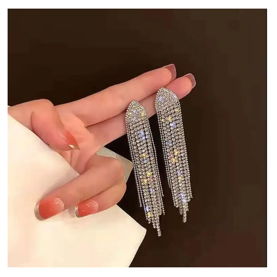 

Long Section Trend Tassel Earring Dress Up Accessorie Daily Collocation Decorate Rhinestone Crystal Dangler Pendant Jewelry Gift
