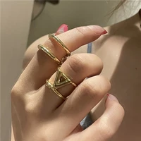 fashion street shooting v letter simple hollow niche design empty ring girl party gift ring jewelry hangzhi 2021 new ins