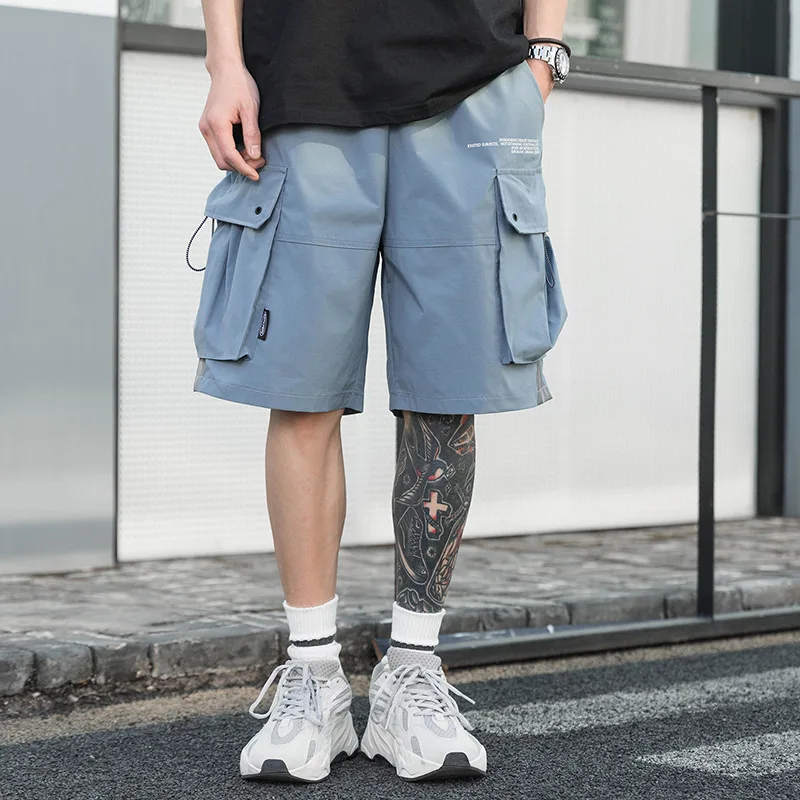 

UNCLEDONJM Men's Japanese fashion big pocket loose casual sports straight pants fashion Hip Hop cargo shorts sweatpants UC18
