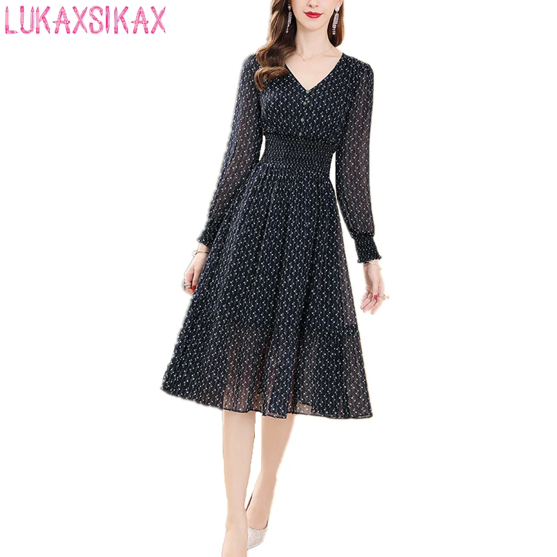 

2020 New Spring Autumn Women Long Sleeve Dress High Quality Sexy V-Neck Chiffon Floral Dress Elegant Slim Big Hem Long Dress