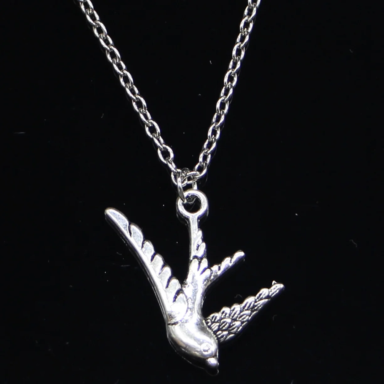 

New Fashion Necklace 26x25mm flying swallow bird Pendants Short Long Women Men Colar Gift Jewelry Choker