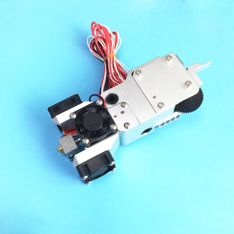 

Экструзионная головка Um2 +, оптическая ось 8 мм, для экструдера ultimaker2, с крестовым слайдером, Медный рукав, нить 1,75 мм