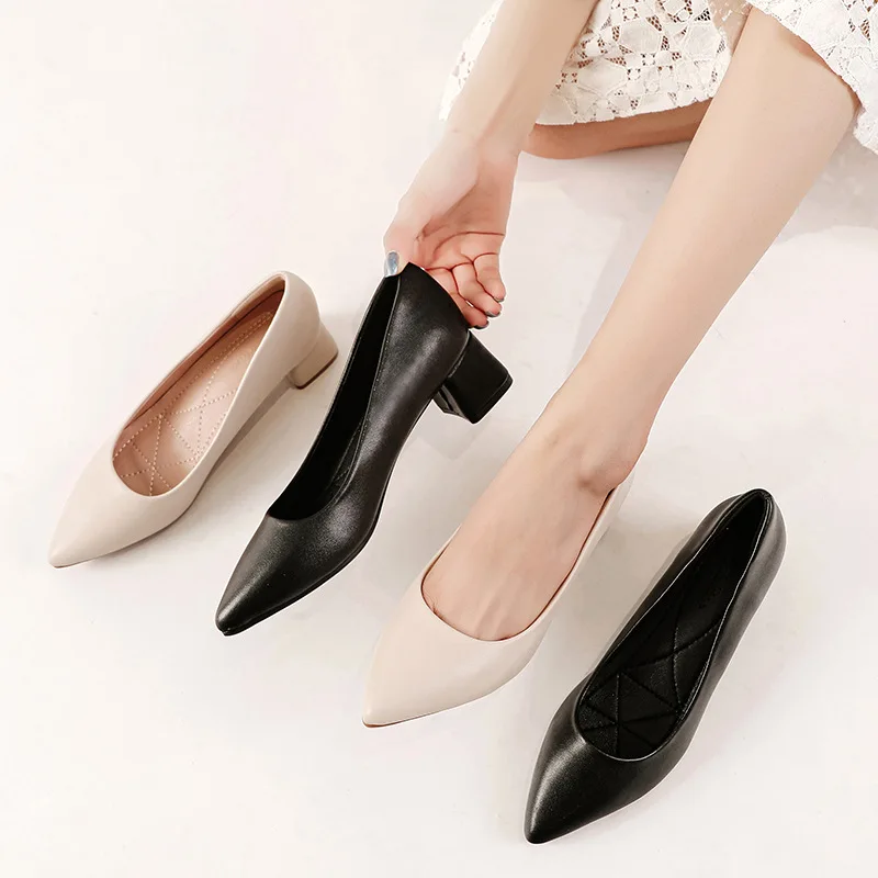

2021 real cowhide noodle women high heels pointed toe professional office thick heel square toe soft sole all-match single shoes