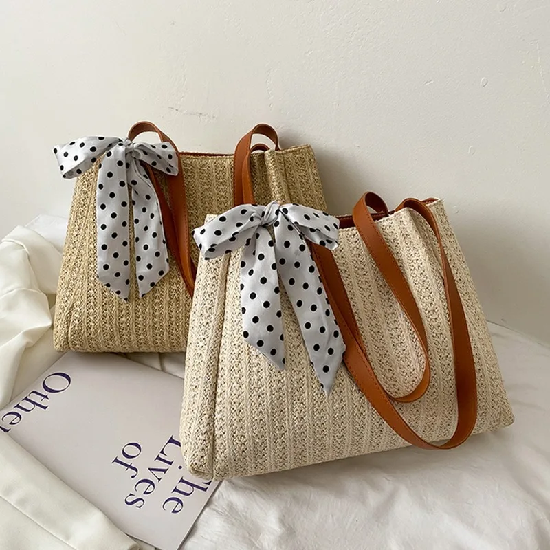 

2021 Summer Woman's Straw Bags Handmade Tassel Beach Bags Raffia Rattan Woven Vacation Shoulder Bag Crossbody Bags Clutch